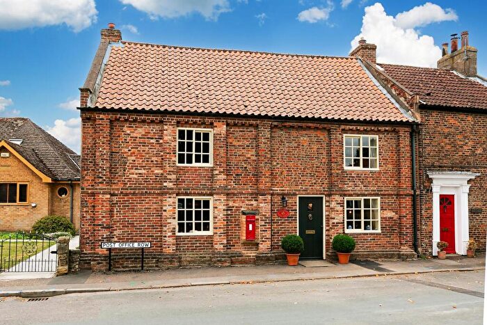 3 Bedroom House For Sale In Post Office Row, Rawcliffe, Goole, DN14