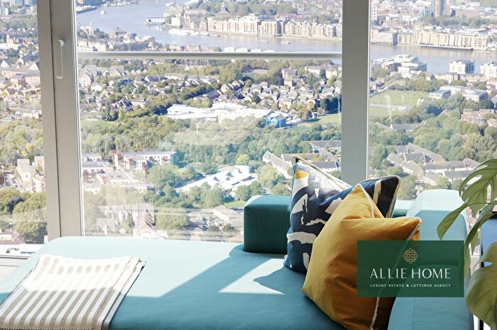 Studio For Sale In Aspen, London, E14