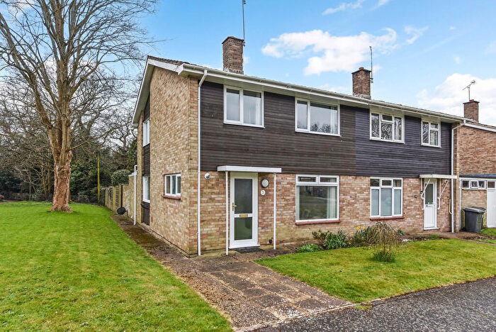 3 Bedroom Semi-Detached House For Sale In Wykeham Field, Wickham, PO17