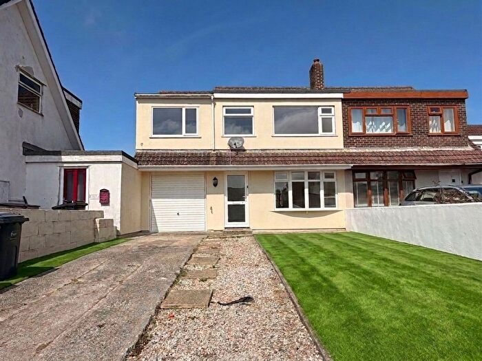 4 Bedroom Semi Detached House For Sale In Forthvras, Illogan Downs, TR15