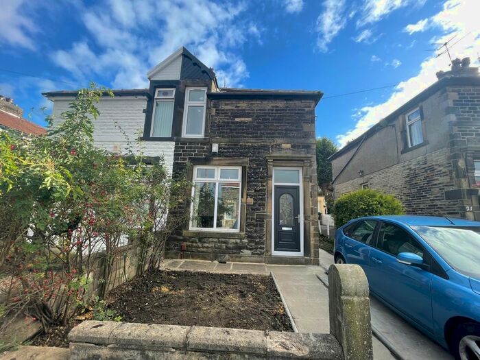 2 Bedroom Semi-Detached House To Rent In Rosedale Avenue, Bradford, West Yorkshire, BD15