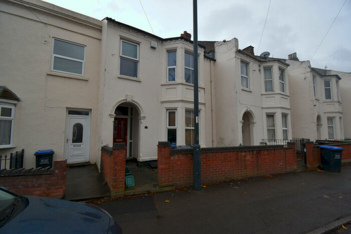 6 Bedroom Terraced House To Rent In , Tachbrook Road, Leamington Spa, Warwickshire, CV31