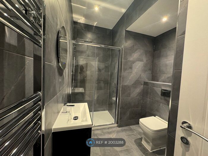 1 Bedroom Flat To Rent In St Sepulchre Gate, Doncaster, DN1