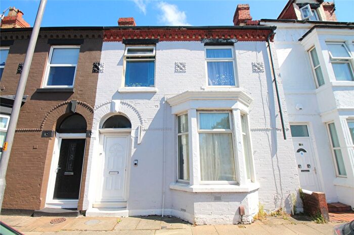 1 Bedroom Flat To Rent In Hawthorne Road, Bootle, Merseyside, L20