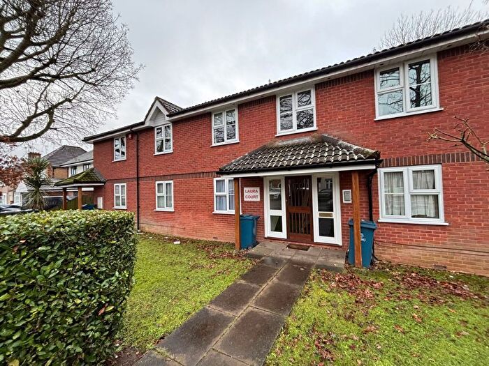 1 Bedroom Flat To Rent In Laura Court, Parkfield Avenue, North Harrow, Middlesex, HA2
