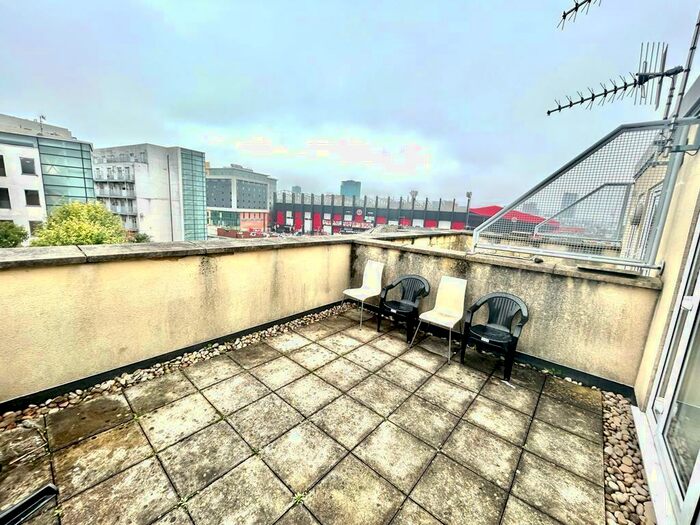 4 Bedroom House To Rent In Shoreham Street, Sheffield, S2