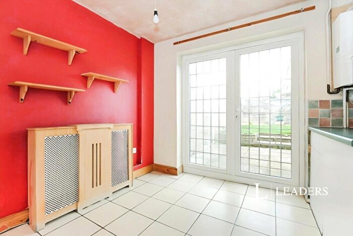 3 Bedroom Terraced House For Sale In Annesley Close, Northampton, Northamptonshire, NN3