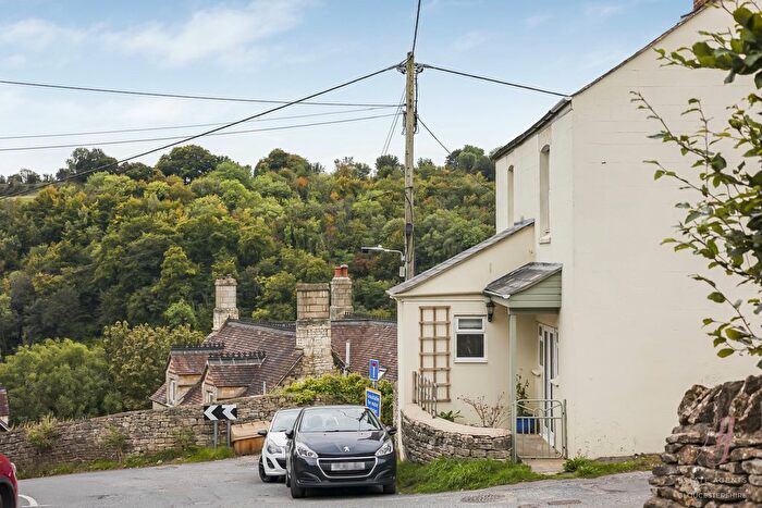 3 Bedroom Cottage To Rent In Coppice Hill, GL6