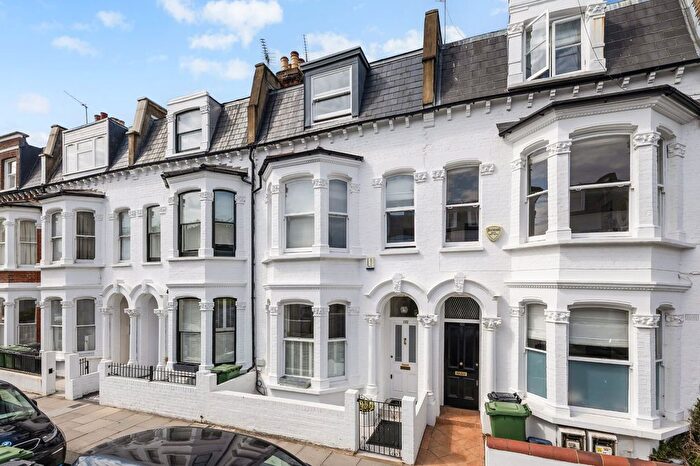 4 Bedroom Terraced House For Sale In Hurlingham Road, London, SW6