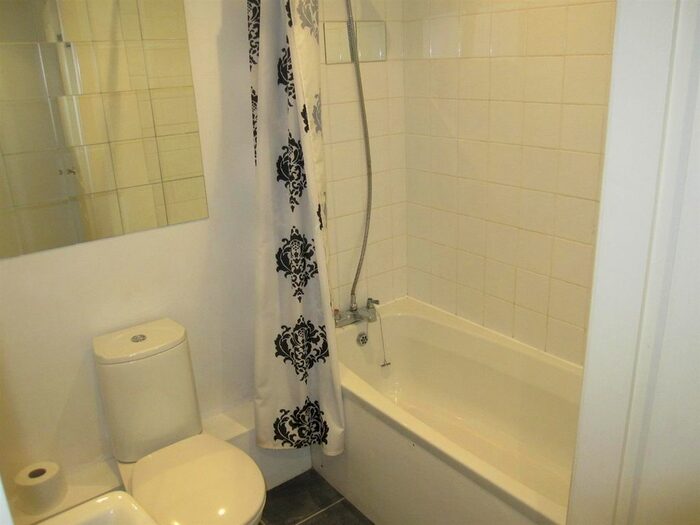 1 Bedroom Flat To Rent In Legh Court, Montmorency Road, Knutsford, WA16