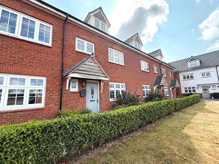 4 Bedroom Town House To Rent In Collier Court, Ellesmere Port, CH66