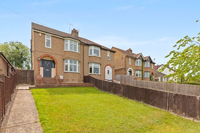 4 Bedroom Semi-Detached House For Sale In Kingsmead Road, Loudwater, HP11