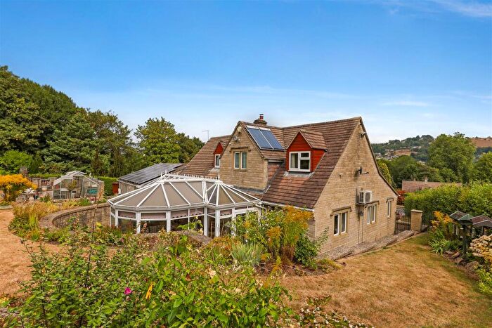 4 Bedroom House For Sale In Lawns Park, North Woodchester, Stroud, GL5
