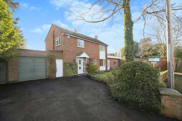4 Bedroom Detached House For Sale In Church Road, Snitterfield, Stratford-Upon-Avon, CV37