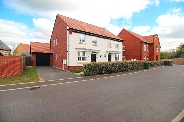 3 Bedroom Semi-Detached House For Sale In Briggs Drive, Poringland, Norwich, Norfolk, NR14