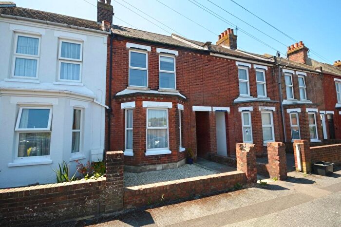 3 Bedroom Terraced House For Sale In Dunnett Road, Folkestone, CT19