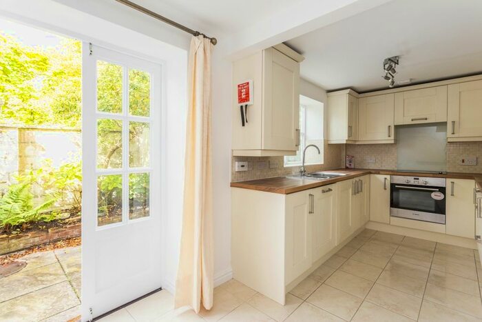 2 Bedroom End Of Terrace House To Rent In Bisley Street, Painswick, Stroud, GL6