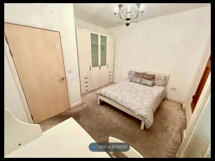 1 Bedroom Flat To Rent In The Brolly Works, Birmingham, B5