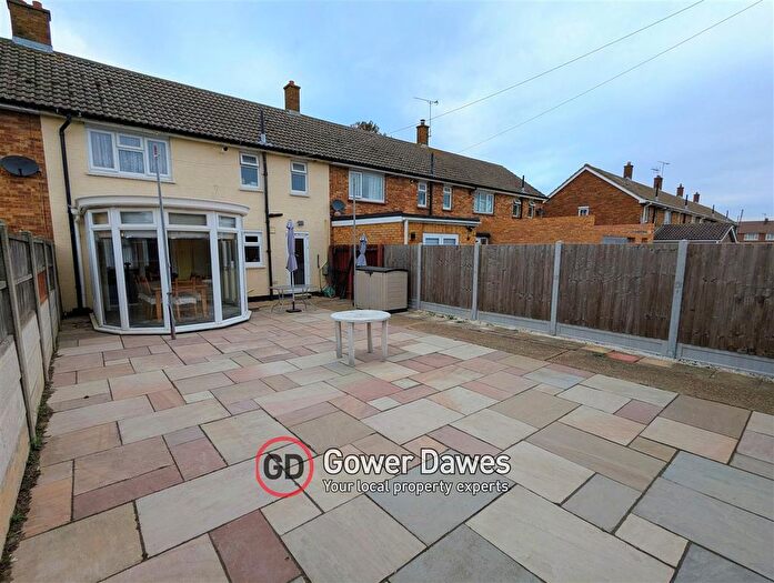 3 Bedroom Terraced House For Sale In Morant Road, Chadwell St.Mary, RM16