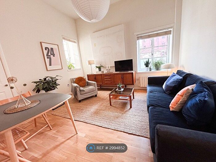 2 Bedroom Flat To Rent In Broad Wynd, Edinburgh, EH6