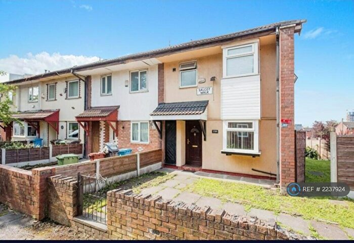 3 Bedroom End Of Terrace House To Rent In Salcot Walk, Manchester, M40