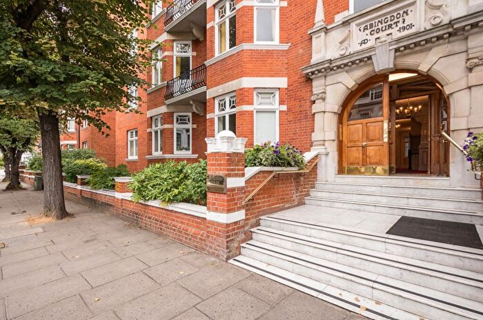 2 Bedroom Flat To Rent In Abingdon Villas, London, W8