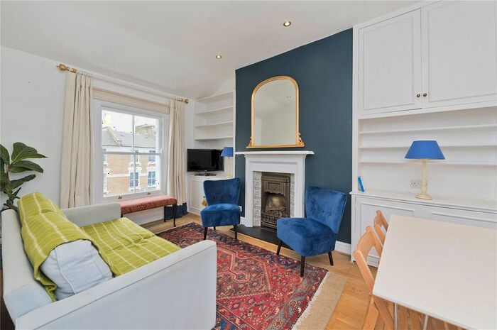 1 Bedroom Flat To Rent In Stanlake Road, Shepherd's Bush, London, W12