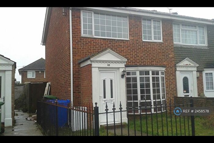 3 Bedroom Semi-Detached House To Rent In Emerald View, Isle Of Sheppey, ME12