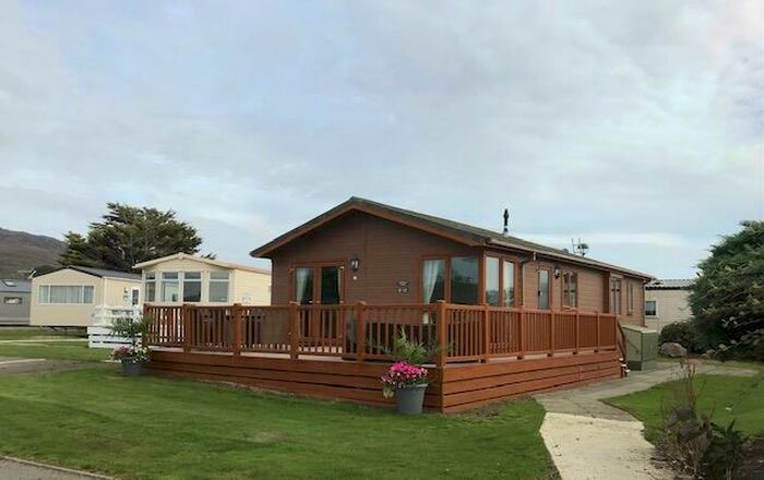 3 Bedroom Property For Sale In Greenacres, Morfa Bychan, Porthmadog, LL49