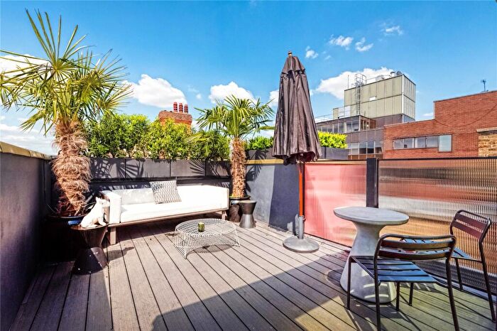 2 Bedroom Apartment To Rent In Gilston Road, London, SW10