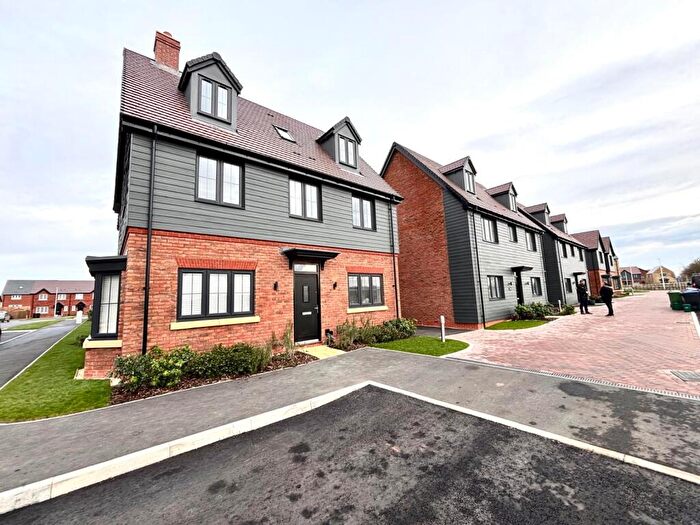 4 Bedroom House To Rent In Vale Close, Shackleton Village, Stratford-upon-Avon, CV37