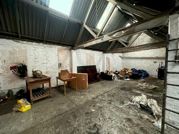 Property For Sale In Halesowen Rd, SqFt Site, Cradley Heath, B64