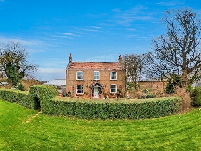 4 Bedroom Detached House For Sale In Main Road, Friskney, PE22