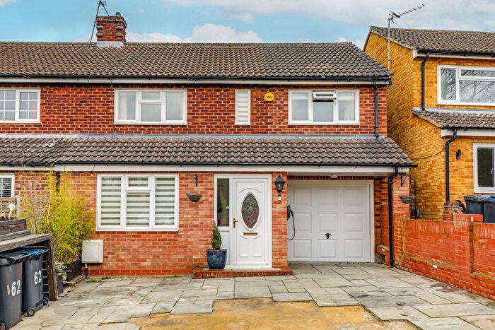 3 Bedroom Semi Detached House For Sale In Thorley Park Road, Bishop's Stortford, CM23