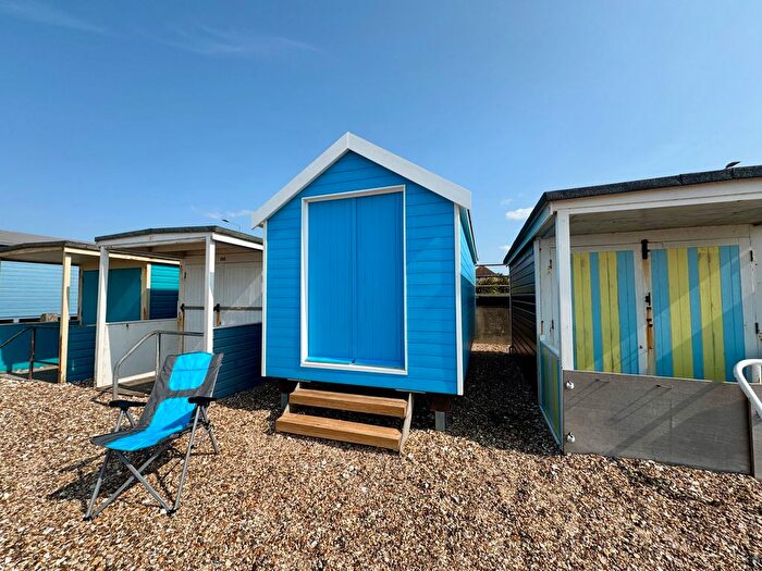 Detached House For Sale In Beach Hut, Thorpe Esplanade, Thorpe Bay, Essex, SS1