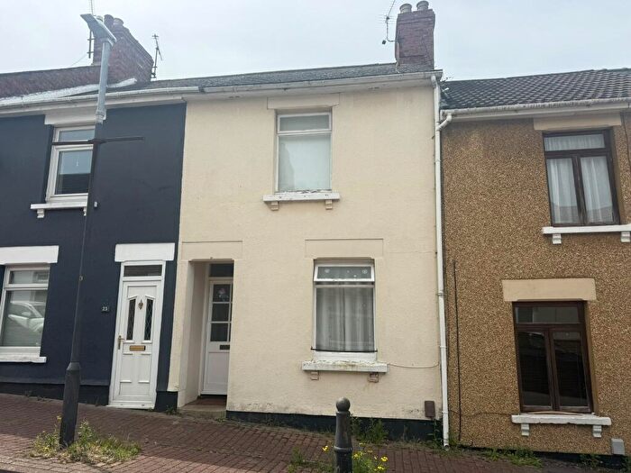 2 Bedroom Terraced House To Rent In Old Town, SN1