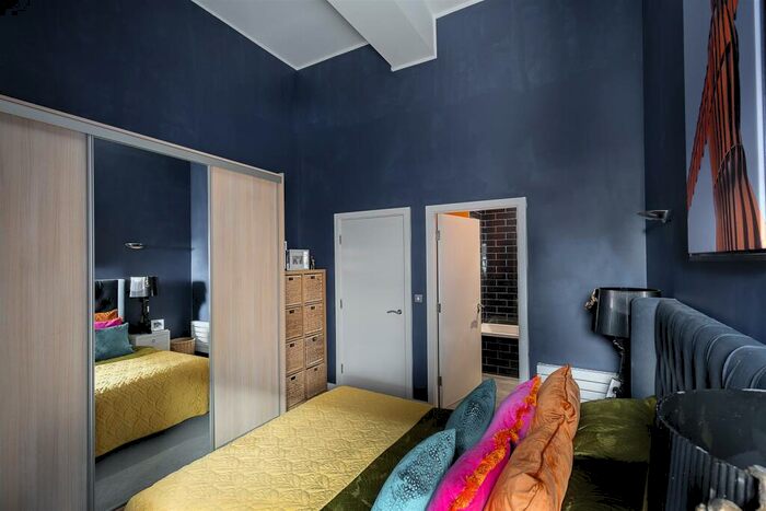 2 Bedroom Flat For Sale In Centralofts, Waterloo Street, City Centre, Newcastle Upon Tyne, NE1