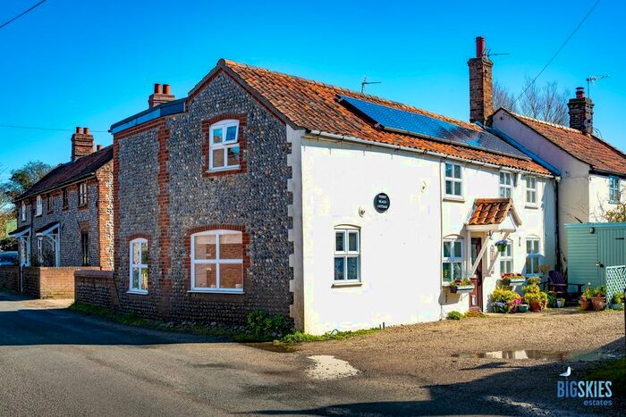 3 Bedroom Cottage For Sale In Mill Street, Gimingham, Norwich, NR11