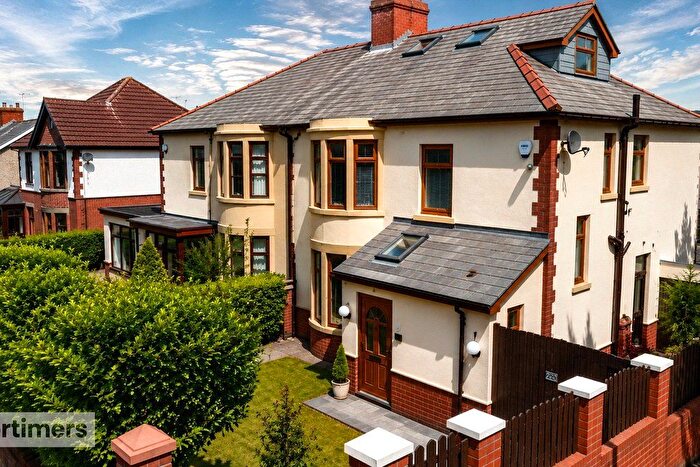 5 Bedroom Semi Detached House For Sale In Manchester Road, Accrington, Lancashire, BB5