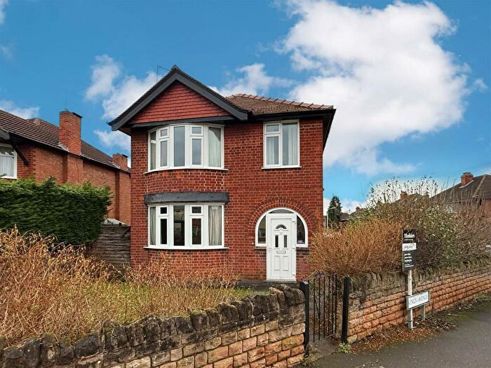 3 Bedroom Detached House For Sale In Derby Road, Loughborough, LE11