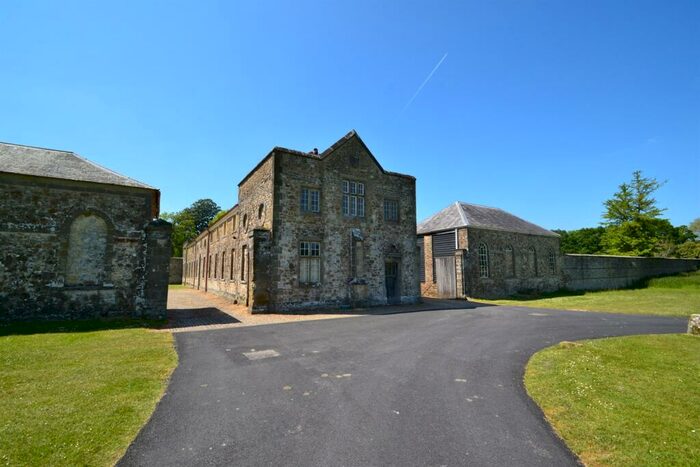 2 Bedroom Flat To Rent In Parham Park, Storrington, West Sussex, RH20