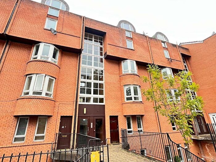 1 Bedroom Flat To Rent In St Vincent Street, Glasgow, Glasgow, G3