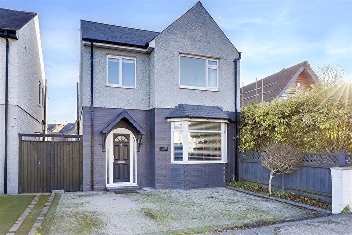 3 Bedroom Detached House For Sale In Loughborough Road, West Bridgford, Nottinghamshire, NG2