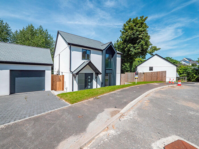 4 Bedroom Detached House For Sale In West Street, Kilkhampton, EX23