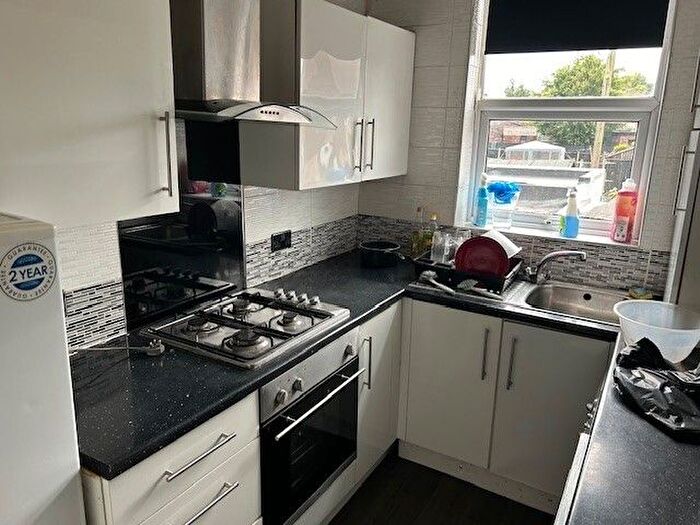 2 Bedroom Flat For Sale In Chorley Road, Swinton, Manchester, Greater Manchester, M27