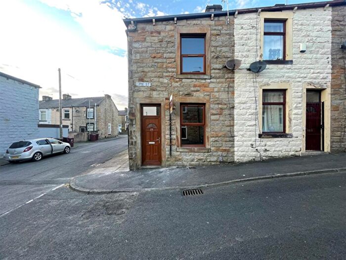 2 Bedroom End Of Terrace House To Rent In Kime Street, Burnley, BB12