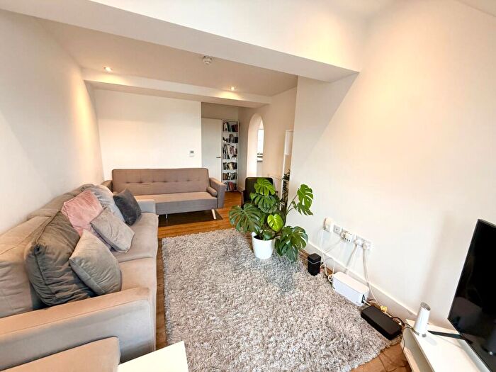 2 Bedroom Apartment To Rent In Carrington Street, Nottingham, Nottinghamshire, NG1