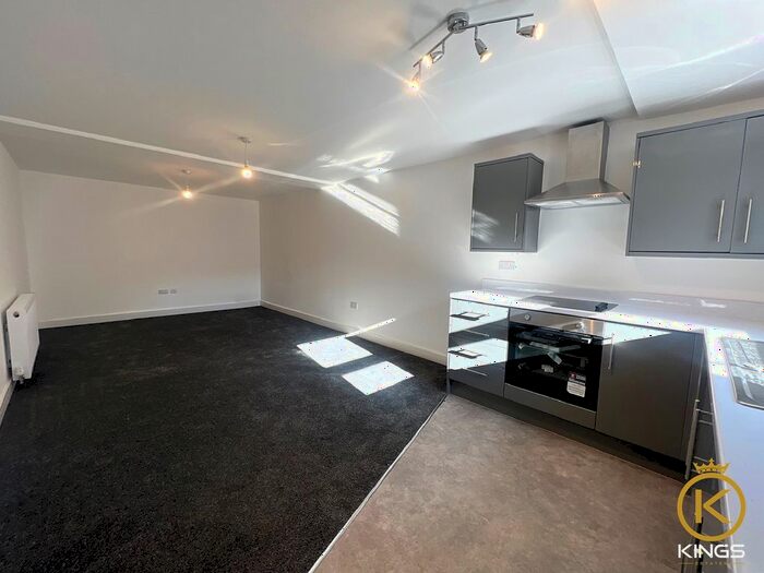 2 Bedroom Detached House To Rent In London Road, Portsmouth, PO2