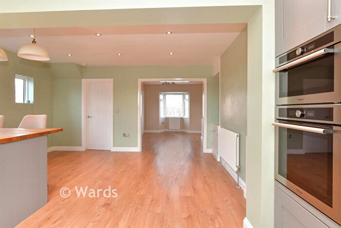 3 Bedroom Semi Detached House For Sale In Golden Hill, Whitstable, Kent, CT5