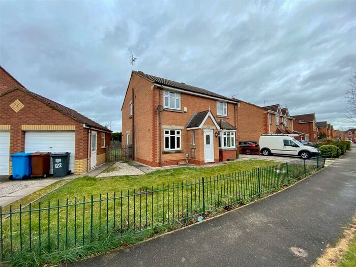 2 Bedroom Semi-Detached House To Rent In Lindengate Avenue, Rockford Green, Hull, East Yorkshire, HU7